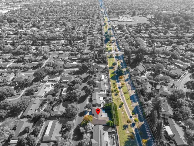 2809 Yukon Dr, Modesto, CA 95350