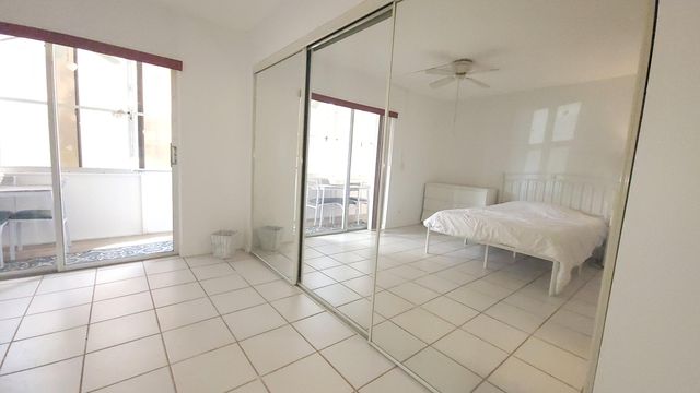 319 Chatham P, West Palm Beach, FL 33417