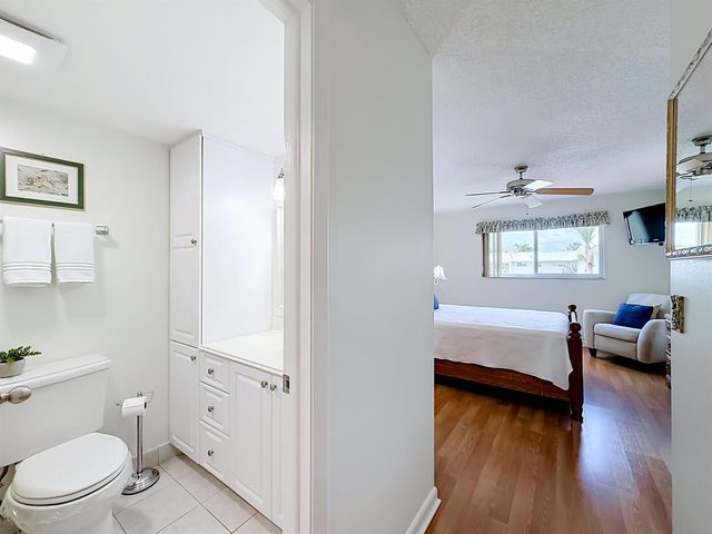12 Colonial Club Drive 202, Boynton Beach, FL 33435