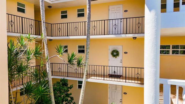 12 Colonial Club Drive 202, Boynton Beach, FL 33435