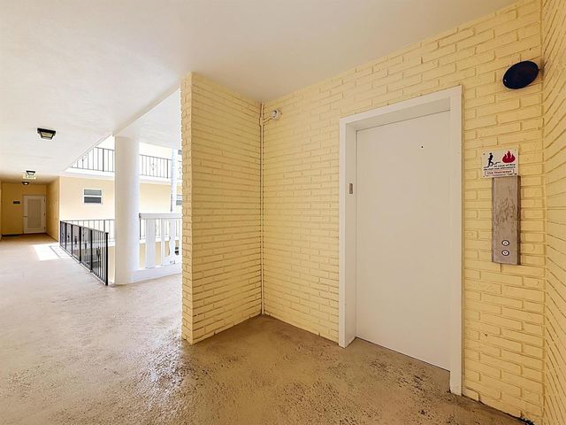 12 Colonial Club Drive 202, Boynton Beach, FL 33435