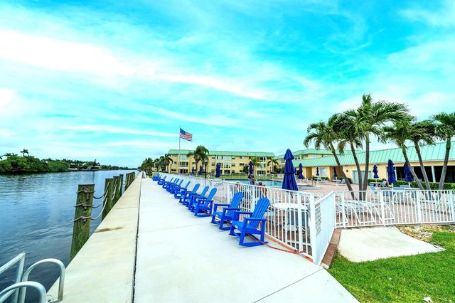 12 Colonial Club Drive 202, Boynton Beach, FL 33435
