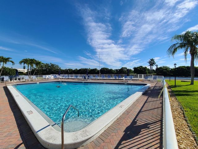 12 Colonial Club Drive 202, Boynton Beach, FL 33435