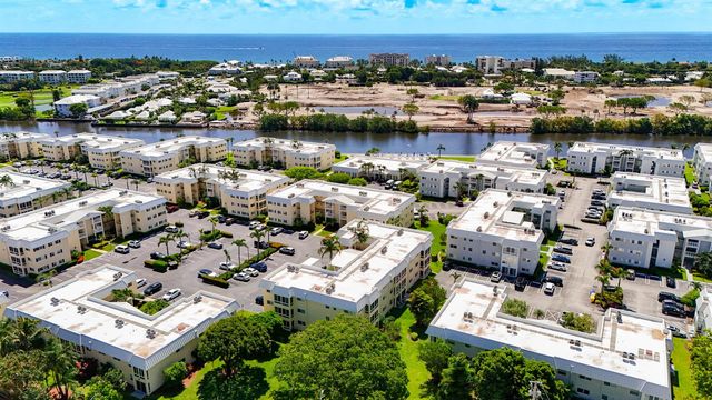 12 Colonial Club Drive 202, Boynton Beach, FL 33435