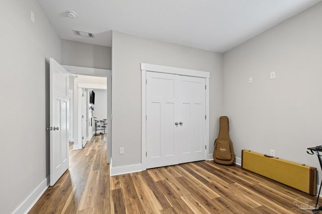 7628 Dewey Jernigan Rd, Pace, FL 32571