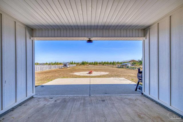 7628 Dewey Jernigan Rd, Pace, FL 32571