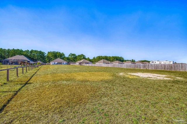 7628 Dewey Jernigan Rd, Pace, FL 32571