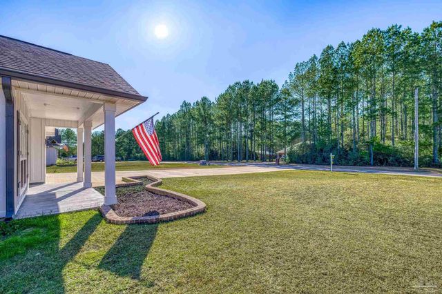 7628 Dewey Jernigan Rd, Pace, FL 32571