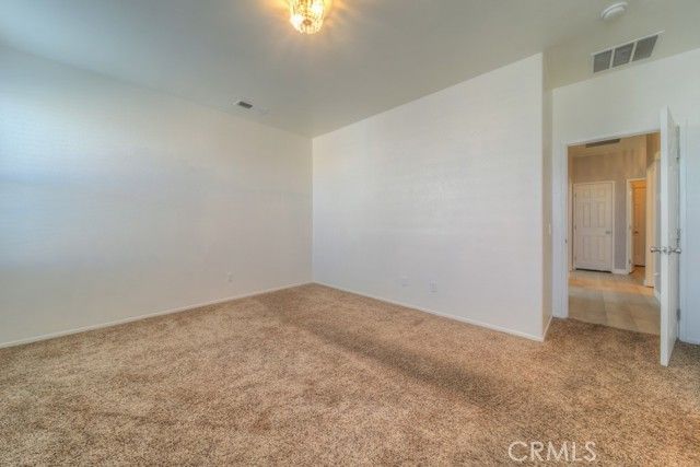 11660 Desert Falls, Adelanto, CA 92301