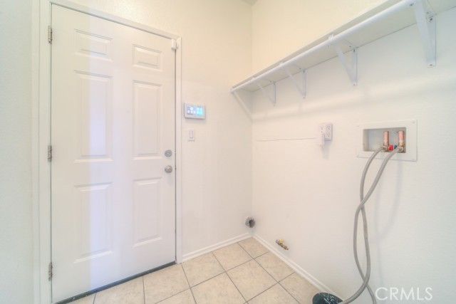 11660 Desert Falls, Adelanto, CA 92301