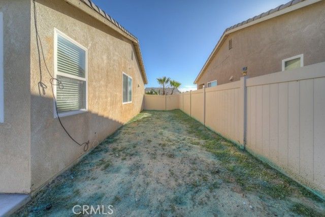 11660 Desert Falls, Adelanto, CA 92301