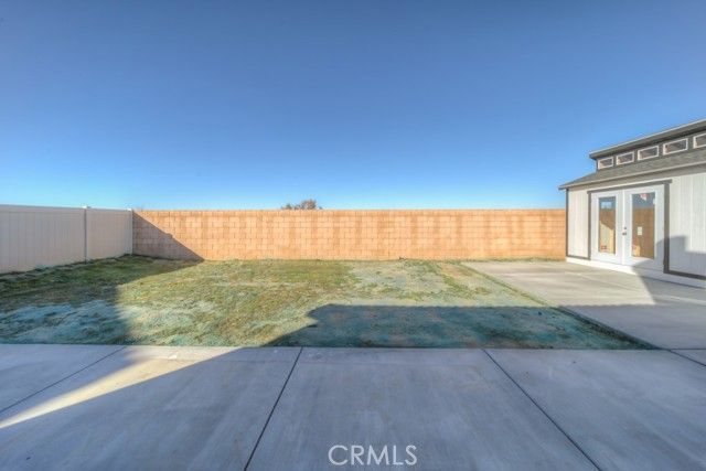 11660 Desert Falls, Adelanto, CA 92301