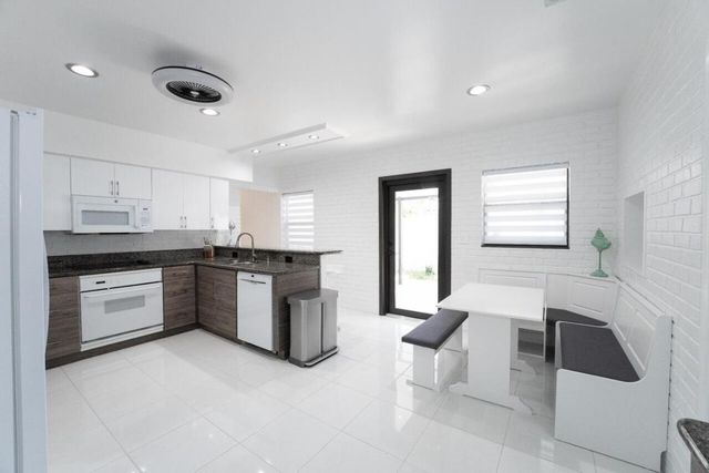 1330 W Terra Mar Drive, Pompano Beach, FL 33062