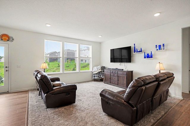 6240 Goodview Avenue S, Cottage Grove, MN 55016