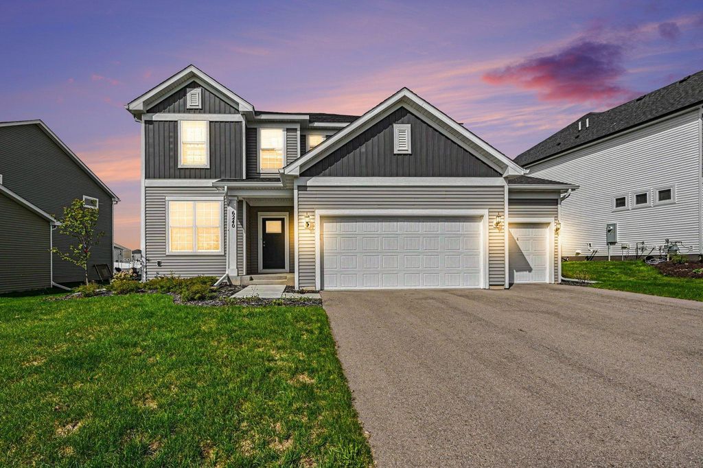6240 Goodview Avenue S, Cottage Grove, MN 55016