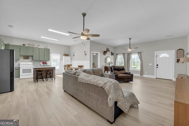 529 Bond Bridge Road, Royston, GA 30662