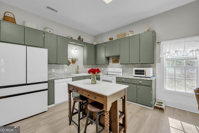 529 Bond Bridge Road, Royston, GA 30662