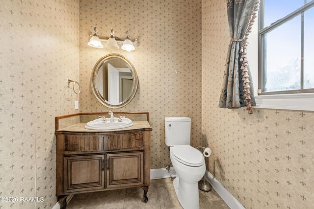 104 Carrollton Circle, Lafayette, LA 70503