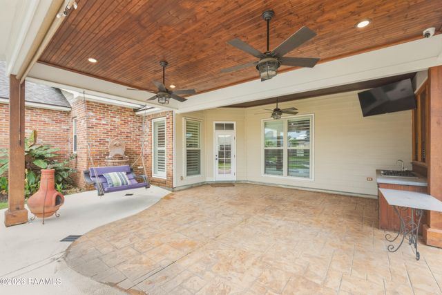 104 Carrollton Circle, Lafayette, LA 70503