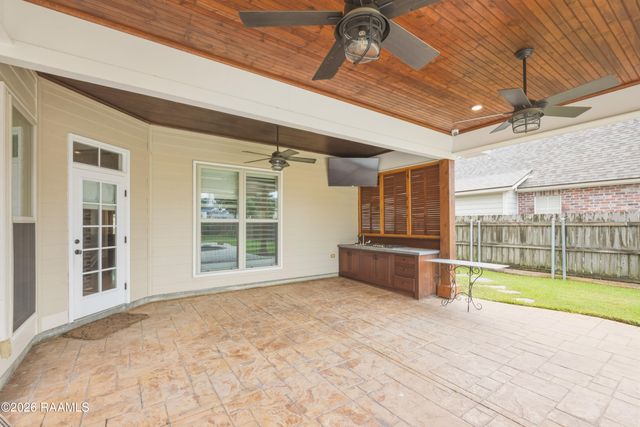 104 Carrollton Circle, Lafayette, LA 70503
