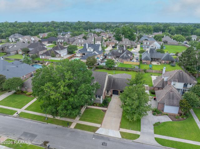 104 Carrollton Circle, Lafayette, LA 70503