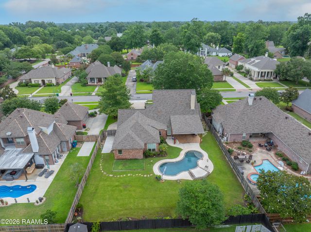 104 Carrollton Circle, Lafayette, LA 70503