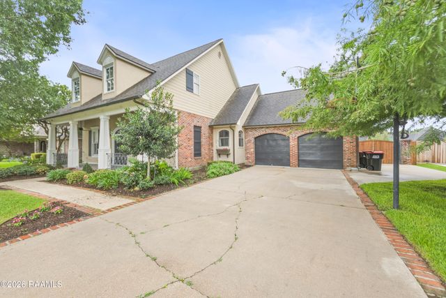 104 Carrollton Circle, Lafayette, LA 70503