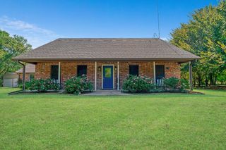 258 County Road 33970, Powderly, TX 75473