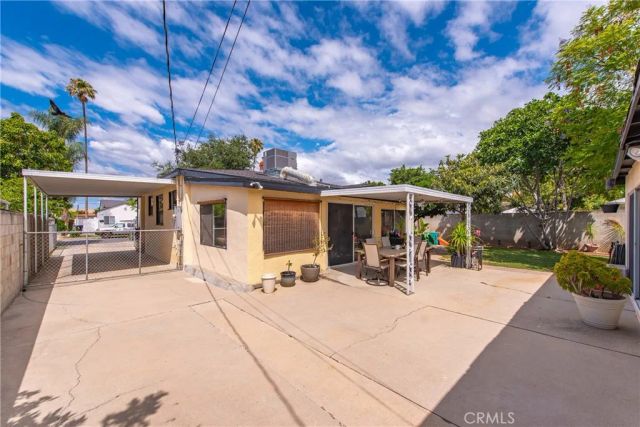 6718 Wynne, Reseda, CA 91335