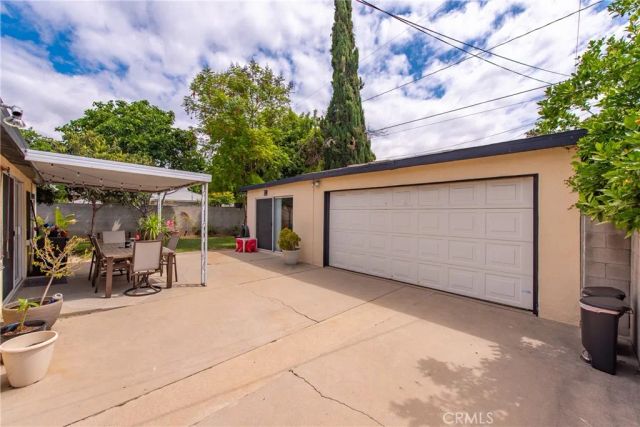 6718 Wynne, Reseda, CA 91335