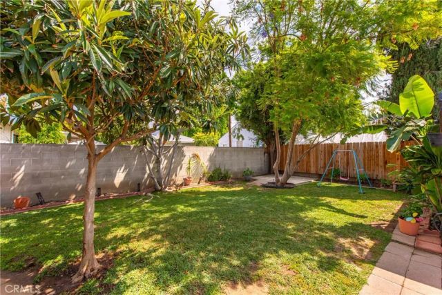 6718 Wynne, Reseda, CA 91335