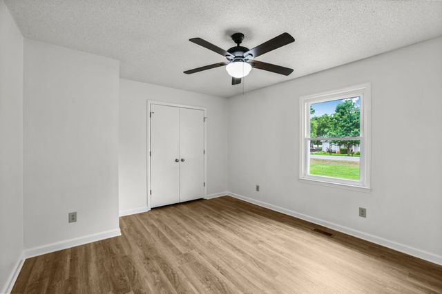 2724 Fawnwood Dr, Murfreesboro, TN 37129