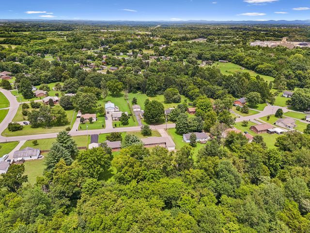2724 Fawnwood Dr, Murfreesboro, TN 37129