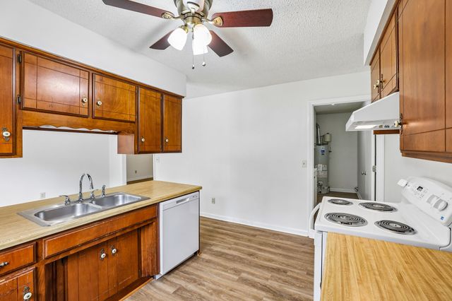 2724 Fawnwood Dr, Murfreesboro, TN 37129