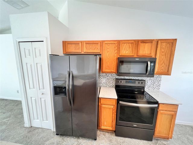 3344 COURTLAND BOULEVARD, Deltona, FL 32738