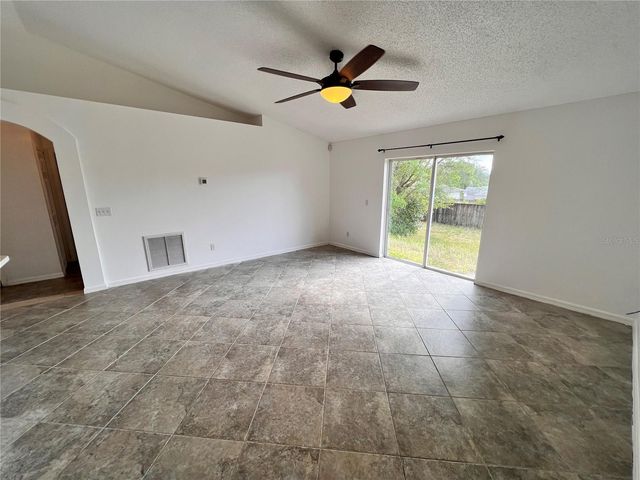 3344 COURTLAND BOULEVARD, Deltona, FL 32738