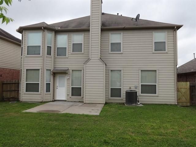 2807 Edgewick Elm Street, Fresno, TX 77545