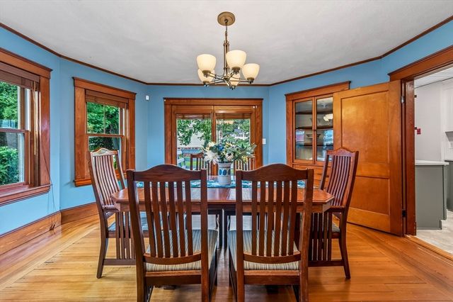 9 Warren Street, Norwood, MA 02062