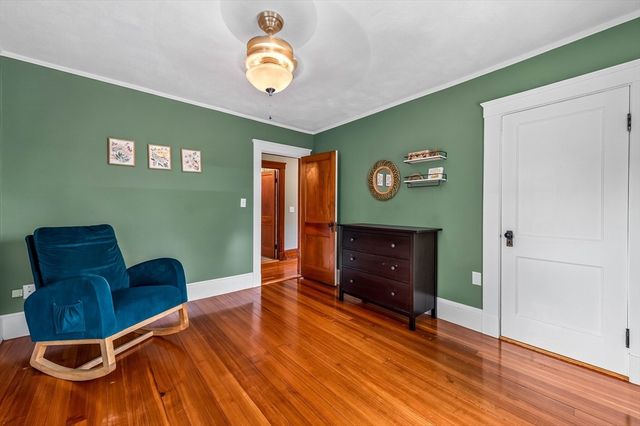 9 Warren Street, Norwood, MA 02062
