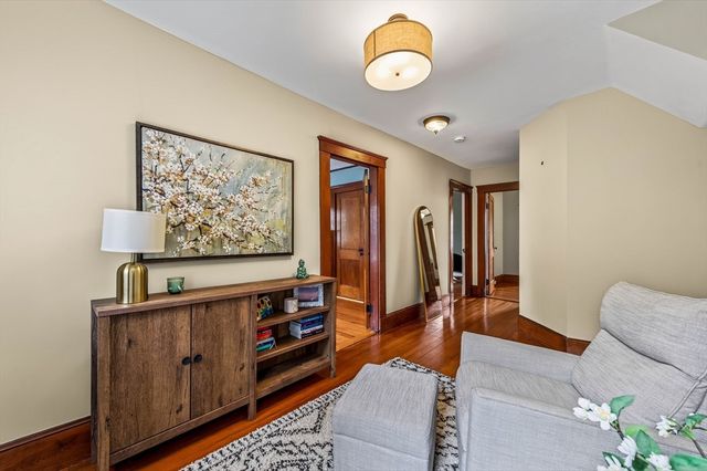 9 Warren Street, Norwood, MA 02062
