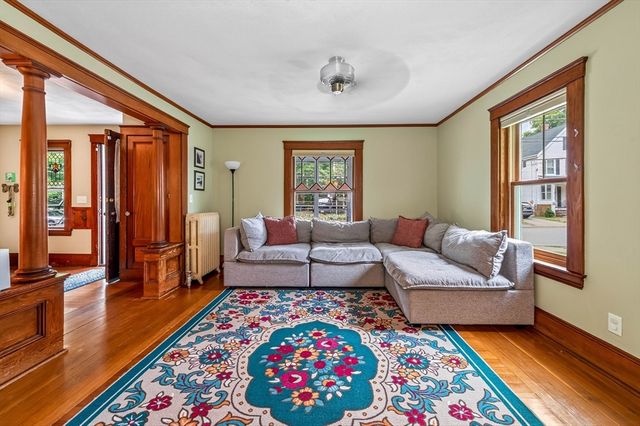 9 Warren Street, Norwood, MA 02062