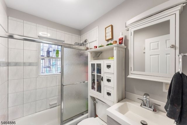 1113 Mcdonough St, South Plainfield Boro, NJ 07080