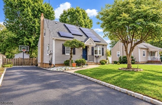 1113 Mcdonough St, South Plainfield Boro, NJ 07080