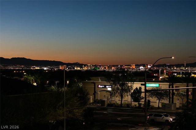 779 Glowing Horizon Street, Henderson, NV 89052