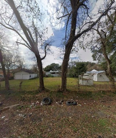 9619 Sweetwater Lane, Houston, TX 77037