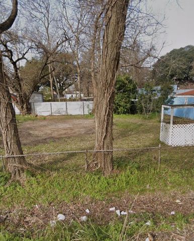 9619 Sweetwater Lane, Houston, TX 77037