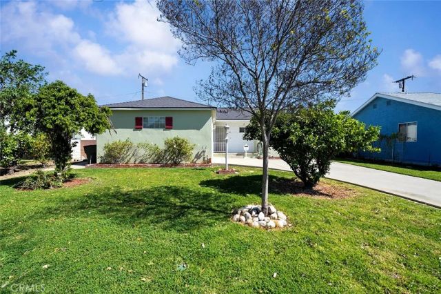 312 N Maplewood, West Covina, CA 91790