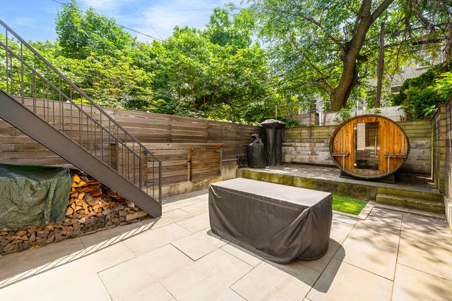 774 GREENE Avenue TH, New York City, NY 11221