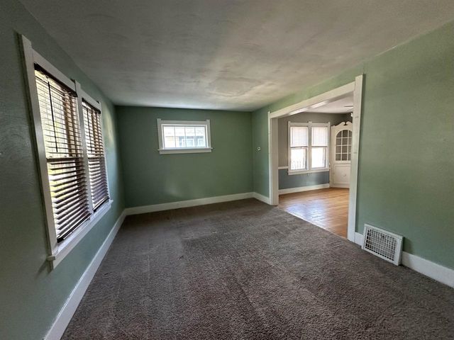 1532 Vista Avenue, Janesville, WI 53545