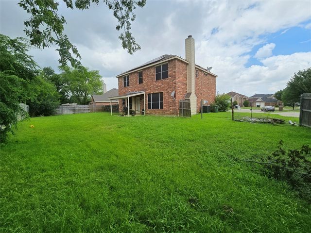 610 Juniper Drive, Arlington, TX 76018